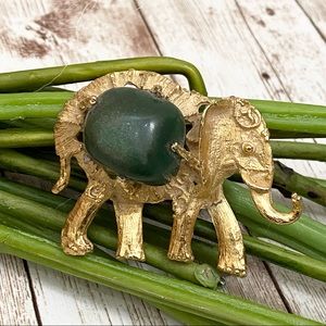 Vintage Unsigned Gold tone Elephant with Green Stone Brooch